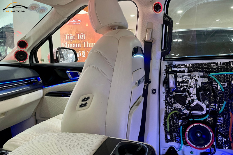 Độ loa xe KIA Sportage 2025