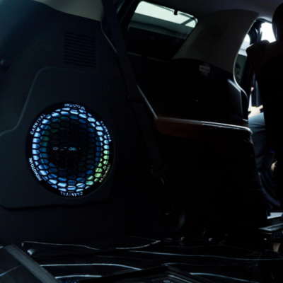 Độ loa xe Volvo EC40 nâng cấp hạng mục sub hơi chính hãng