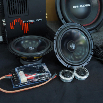 Độ loa xe Volvo EC40 thương hiệu Mosconi