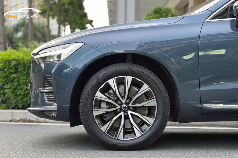 Độ mâm xe - Phụ kiện đồ chơi xe Volvo EC40