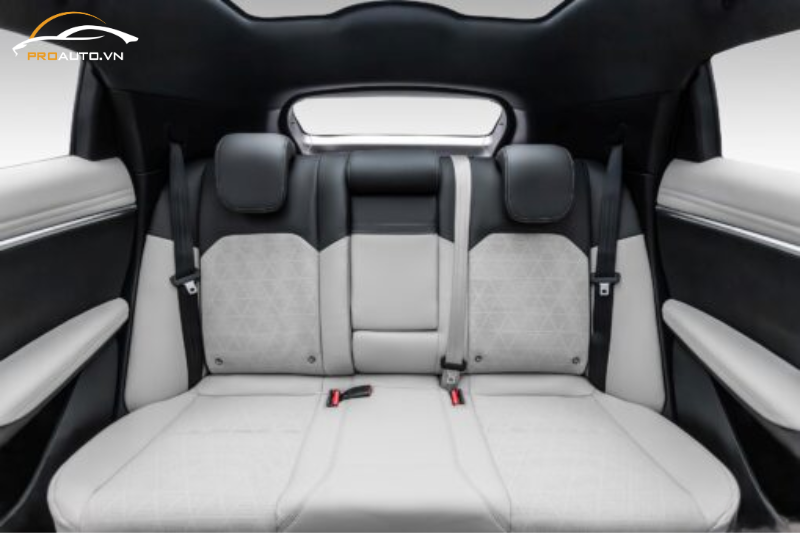 Độ ngả ghế băng sau cho Vinfast VF7 trở về zin bất cứ lúc nào