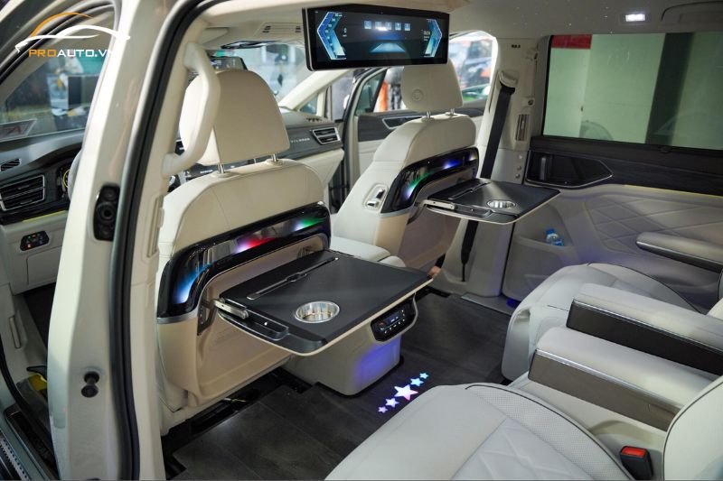 Độ sàn gỗ với tông xám - Top 10 mẫu sàn xe ô tô hot nhất hiện nay