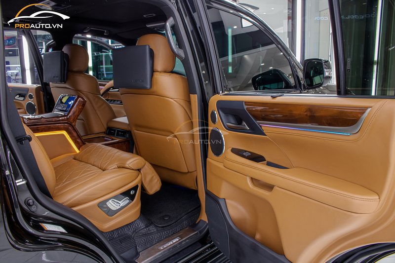 Ghế chỉnh điện - Phụ kiện đồ chơi xe Ford Ranger 2025 chính hãng