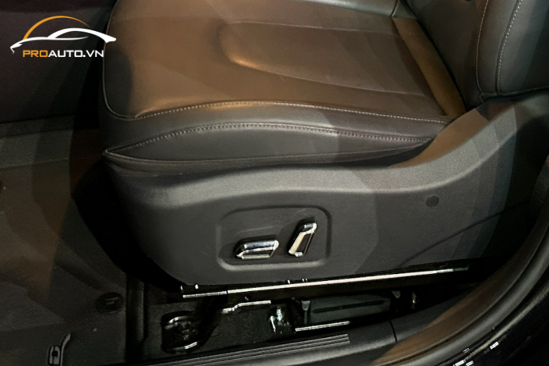 Ghế chỉnh điện - Phụ kiện đồ chơi xe KIA Tasman 2025 chính hãng