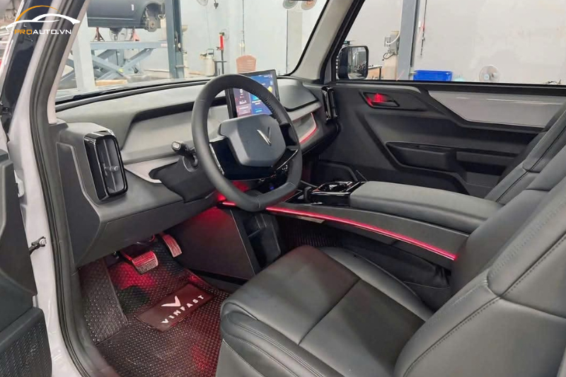 Hình ảnh độ LED viền nội thất xe Vinfast VF3 tại PROAUTO.VN