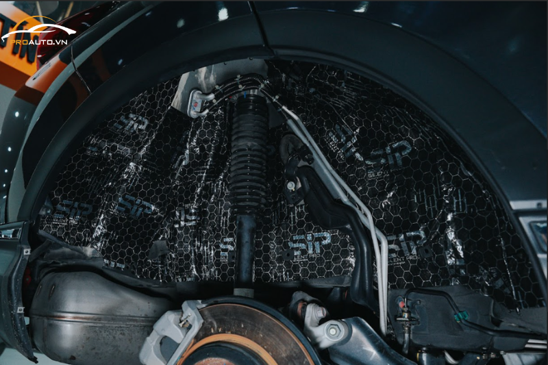 Hình ảnh sau khi độ phuộc cho xe ô tô tại PROAUTO.VN