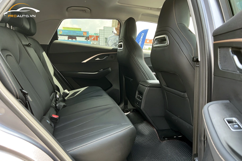 Khoang hành khách Omoda C5