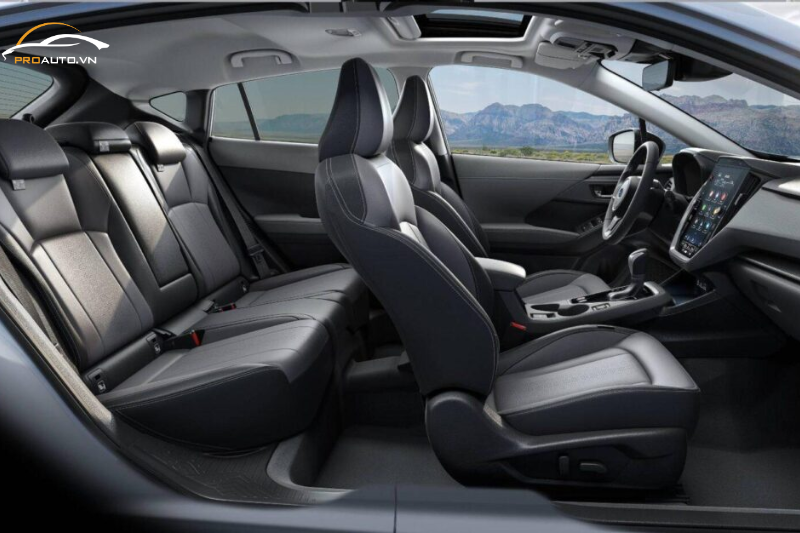 Khoang hành khách Subaru Crosstrek