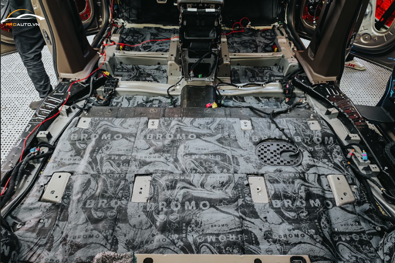 Kinh nghiệm khi dán tiêu âm Bromo thương hiệu StP chính hãng