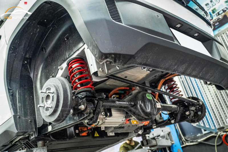 Kinh nghiệm khi độ phuộc cho Vinfast VF3 chủ xe cần biết