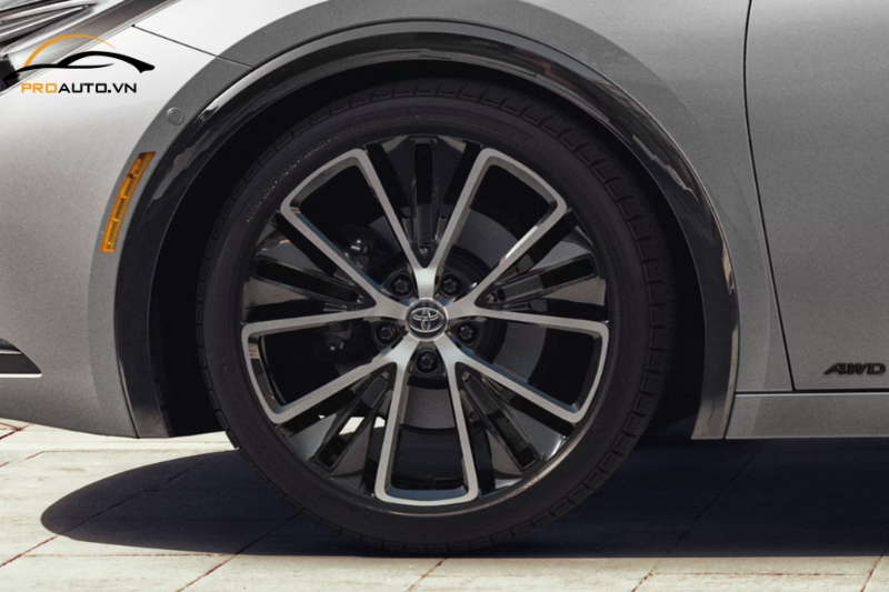 Mâm và lốp Toyota Prius