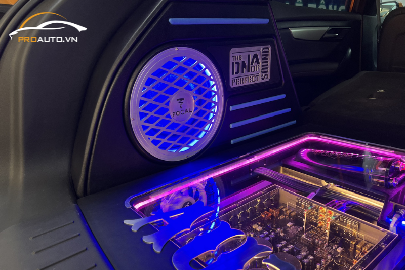 Nâng cấp âm thanh chuyên nghiệp xe Vinfast VF8