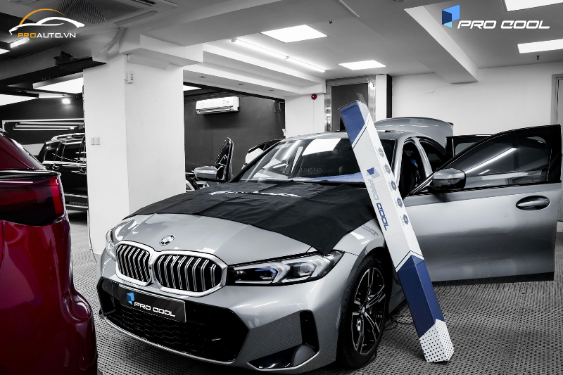 Bảng giá phim cách nhiệt ô tô 4 chỗ tại TPHCM