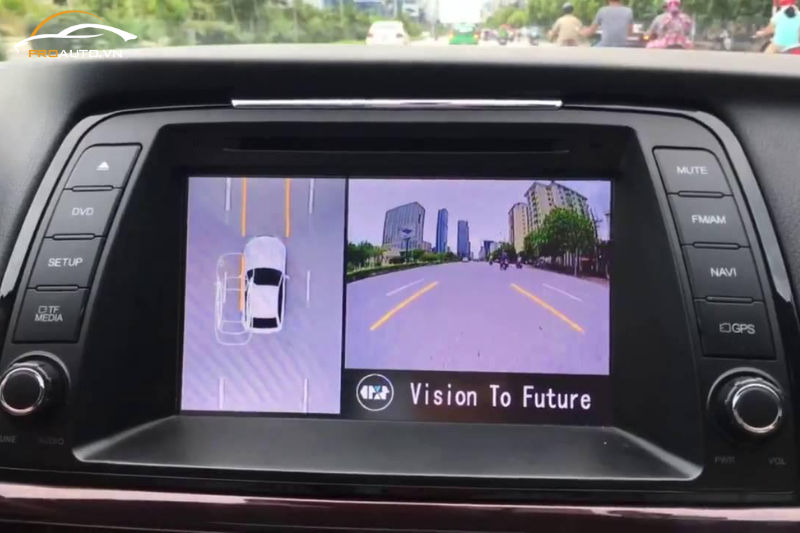 Camera cảm biến lùi và hỗ trợ đỗ xe - Phụ kiện đồ chơi xe Mazda CX5 2025