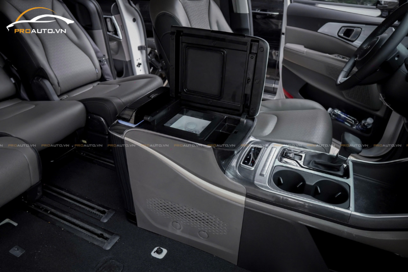 Cửa gió/ Lỗ thoát khí con ngựa Kia Carnival