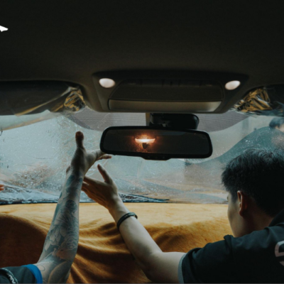 Dán phim cách nhiệt xe Nissan Navara 2025 vị trí kính lái tại PROAUTO.VN