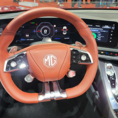 Độ vô lăng - Phụ kiện đồ chơi xe MG Cyberster