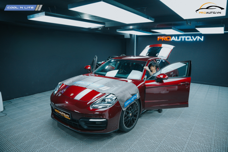 Giá phim cách nhiệt ô tô 4 chỗ - Porsche Panamera dán phim cách nhiệt Cool N Lite