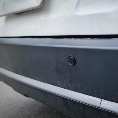 Ô tô có cần lắp cảm biến va chạm R1 Teyes không?