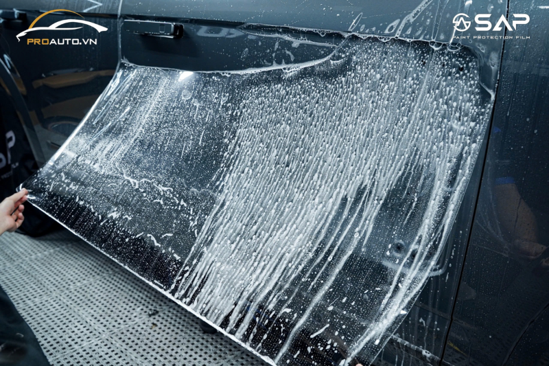 Quá trình dán PPF xe Mazda CX-5 2025 chuyên nghiệp