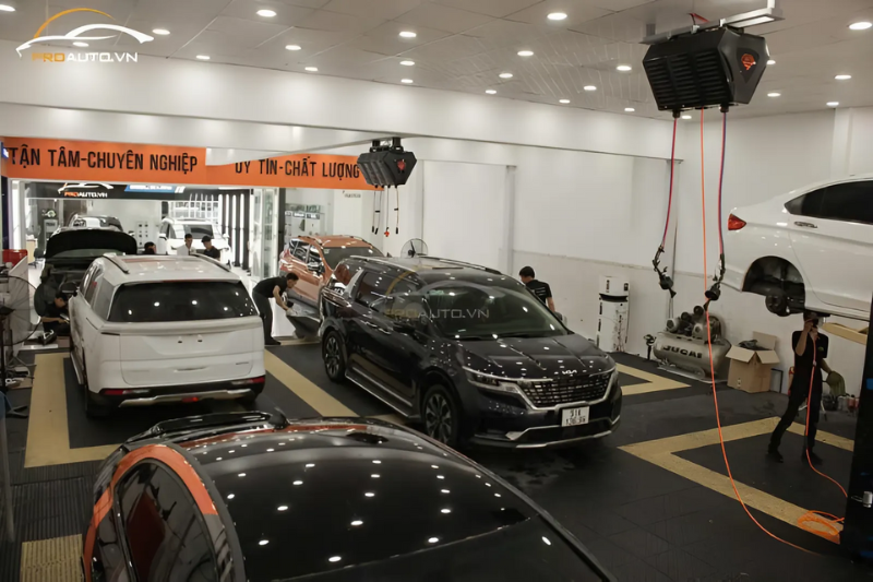 Trung tâm lắp đặt màn hình Vietmap HUD H1AS chính hãng tại Bình Dương