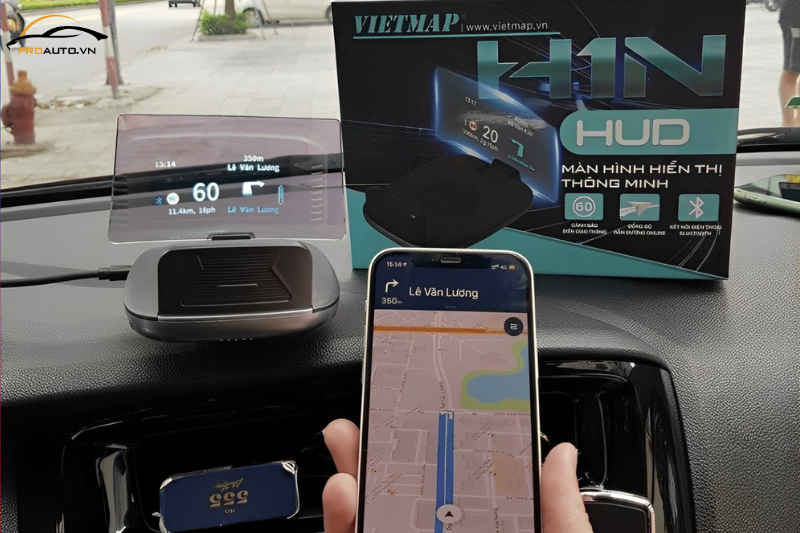 Vietmap HUD H1N đồng bộ dẫn đường thông minh