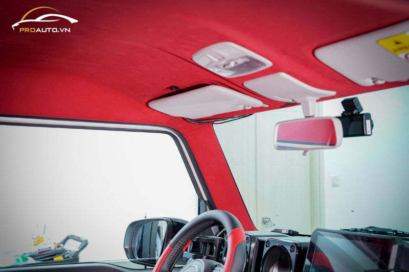 Bọc da tappi cửa - Đổi màu nội thất xe Suzuki Jimny