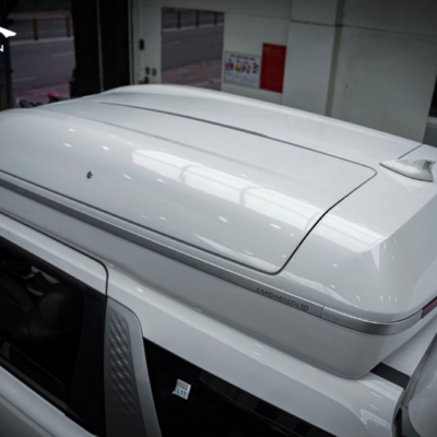 Cốp nóc phi thuyền cho Kia Carnival thiết kế khí động học, giảm tiếng ồn gió