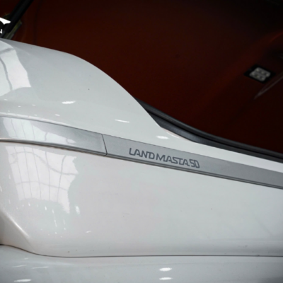 Cốp nóc phi thuyền cho Kia Carnival tự động khóa, chống trộm hiệu quả