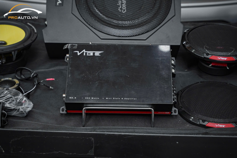 Độ loa xe MG Cyberster thương hiệu Vibe