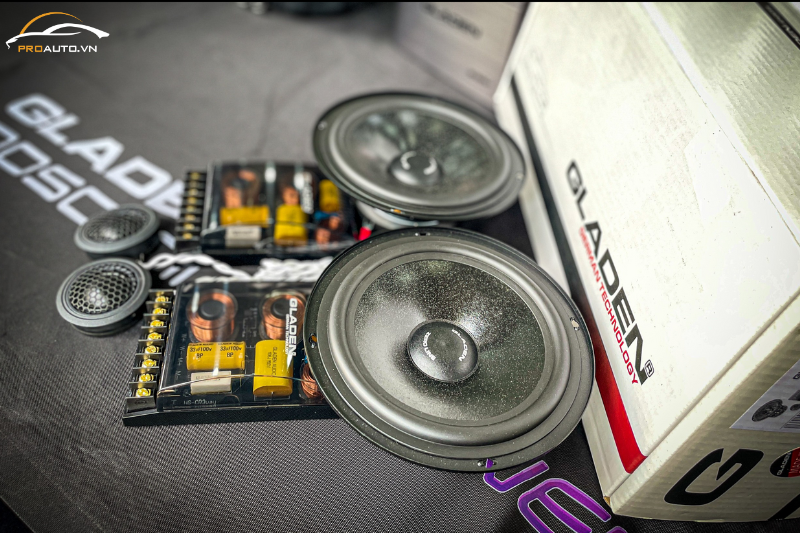 Độ loa xe Volkswagen Arteon 2025 bằng loa 2 way