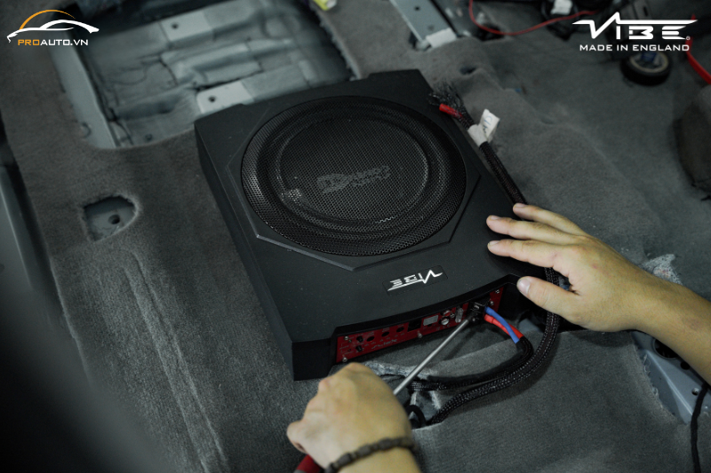 Độ loa xe Volkswagen Arteon 2025 bằng subwoofer vibe Slick 10A - V0