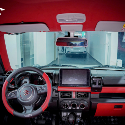 Đổi màu nội thất xe Suzuki Jimny đỏ đô ấn tượng