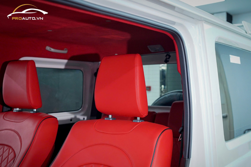 Đổi màu nội thất xe Suzuki Jimny màu đỏ đô