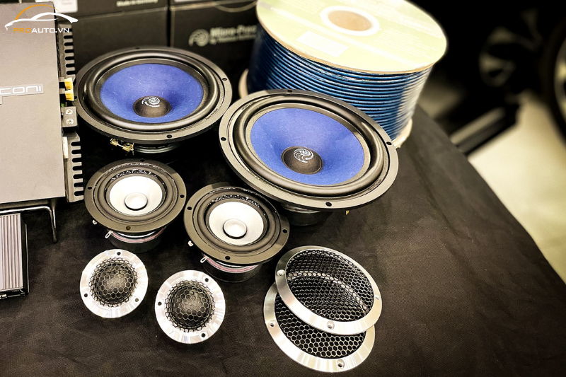 Loa 3 way được chọn độ loa xe Mazda CX-5 2025