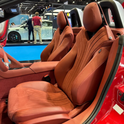 Mẫu bọc da ghế xe MG Cyberster màu nâu bò đẹp nhất hiện nay