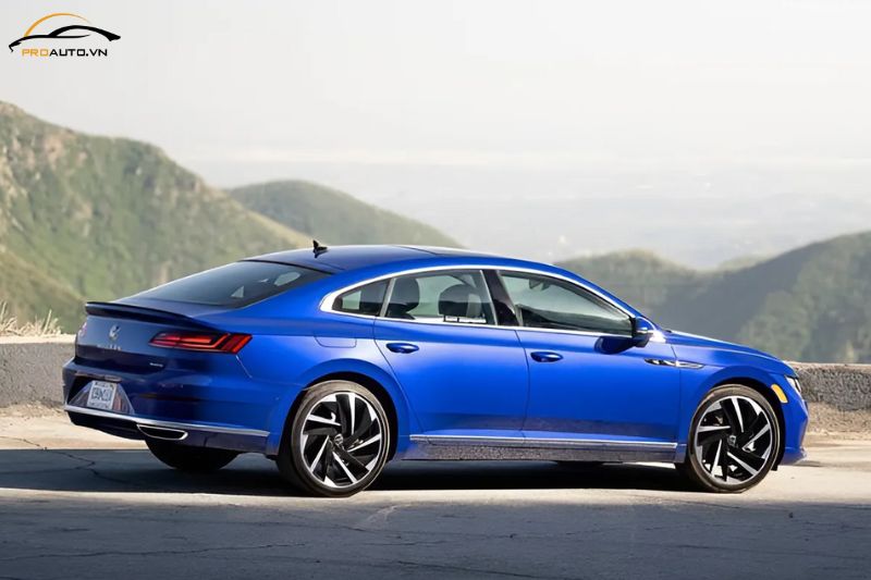 Phủ gầm xe Volkswagen Arteon 2025 - Nên hay không?