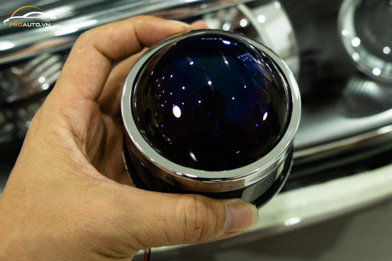 Bảng giá độ đèn xe Nissan Navara 2025 mới nhất