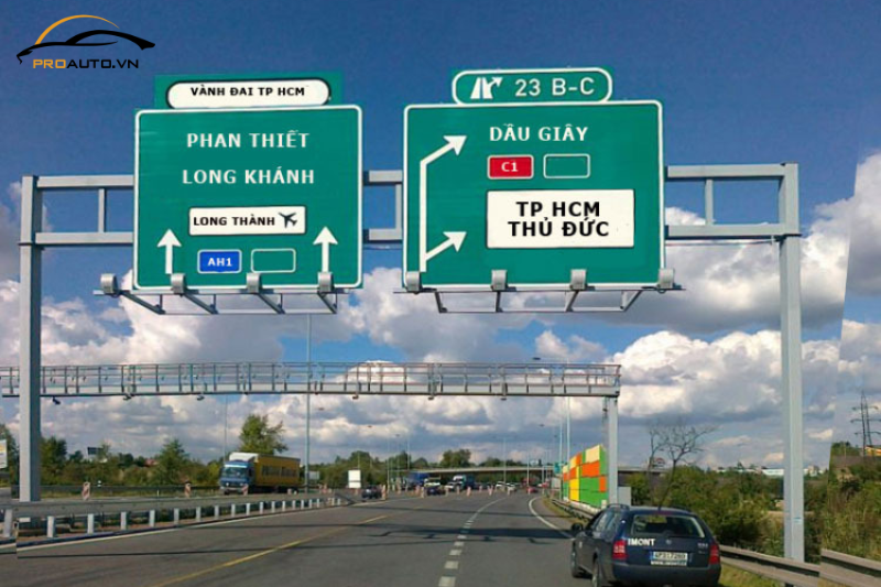 Biển báo trên đường cao tốc - Top biển báo giao thông thường gặp