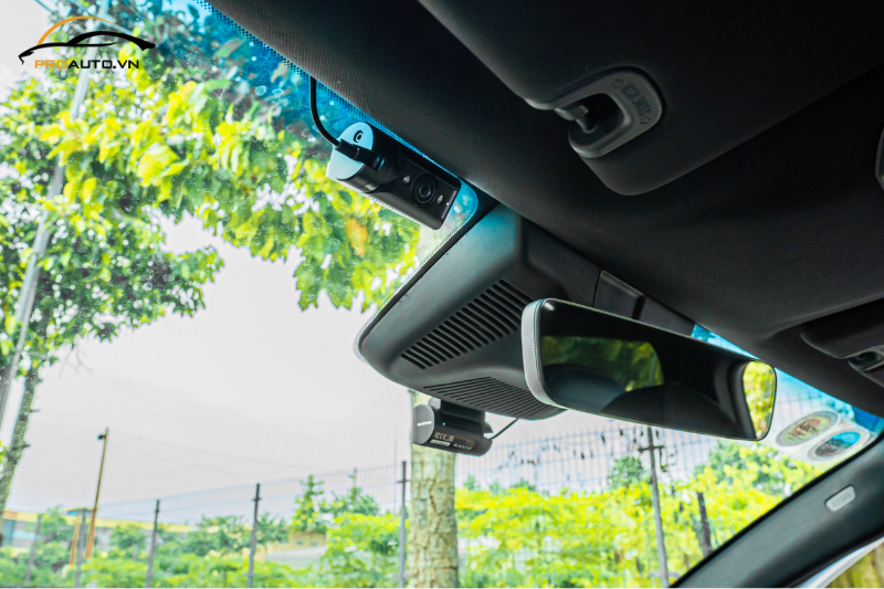 Camera hành trình Blackvue DR770X BOX quản lý toàn diện trước/ sau/ trong xe