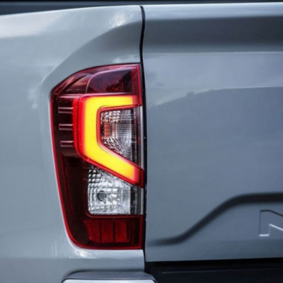 Đèn hậu độ đèn xe Nissan Navara 2025