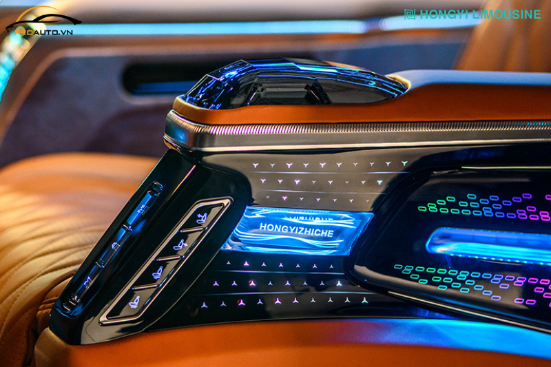 Logo Hongyi ghế Crystal 6.0 sở hữu 128 màu đèn nền