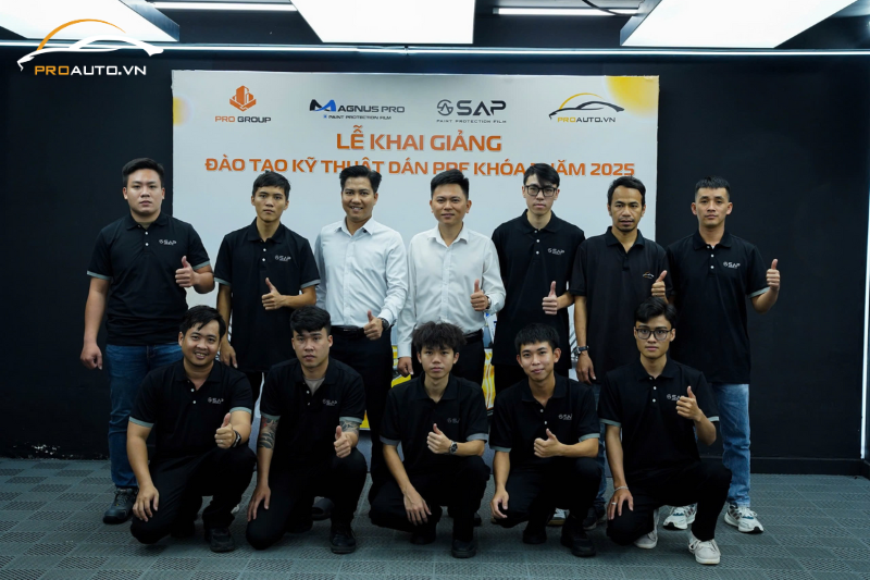 Lý do các khóa học dán PPF ô tô rất hot hiện nay?