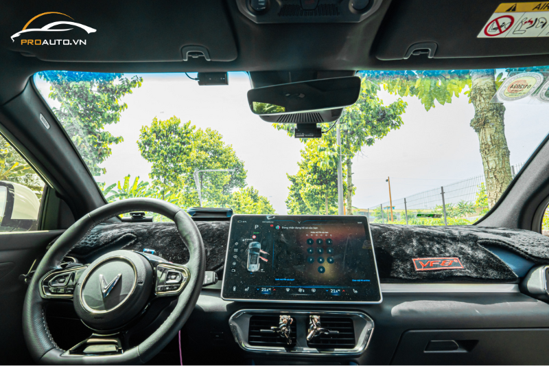 Phát hiện va chạm và tác động trên camera hành trình Blackvue DR770X BOX