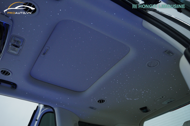 Gói bọc da, đổi màu trần Kia Carnival - Gói độ xe Kia Carnival