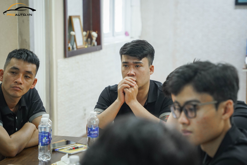 Chi phí đào tạo khóa học dán phim cách nhiệt có mắc không?