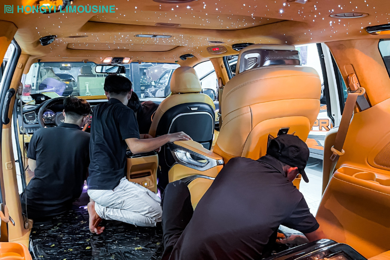 Độ ghế Limousine xe MPV cùng đội ngũ kỹ thuật viên lành nghề