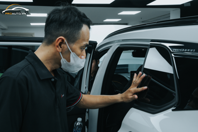 Hướng dẫn quy trình dán phim - Khóa học dán phim cách nhiệt ô tô