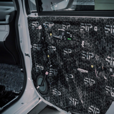 Cách âm giảm ồn - Phụ kiện đồ chơi xe VinFast Limo Green