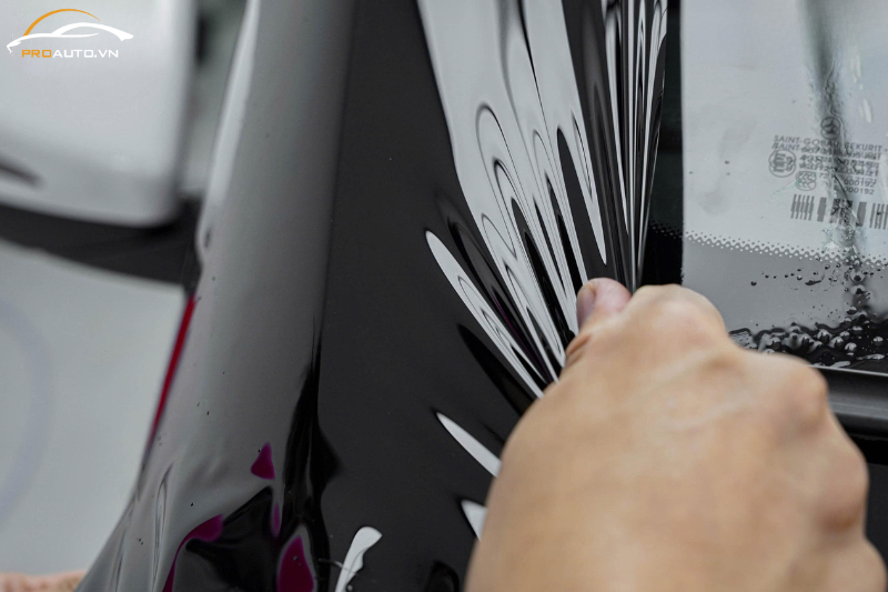 Dán PPF wrap đổi màu ô tô - Phụ kiện đồ chơi xe VinFast Limo Green